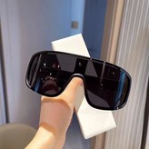 黑框灰片 × 1個
