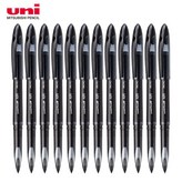 검정색
