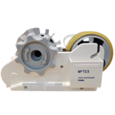 흰색 분홍 검정색