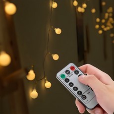 코멧 50구 앵두전구 줄조명 (생활방수 건전지 케이스) + 리모컨 + 건전지, 화이트 + 건전지 포함, 1개