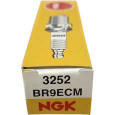 NGK BR9ECM 火星塞 適用於HONDA NSR250R MC21 MC28 油大大附發票, 詳見包裝