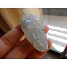 Alice 冰種飄花金枝玉葉翡翠玉墜子，精雕細琢，寓意美好，配戴更顯氣質高雅。, 詳見包裝