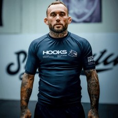 Hooks 短袖黑豹壓縮衣 防磨衣 格鬥衣 運動機能上衣