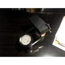 凱得米 7W 短筒 AR111 軌道燈, 黑殼, 自然光