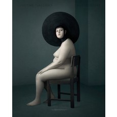 Past Present 精裝版, Nhp Publishing, 英文