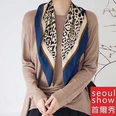 首爾秀 seoul show 乳牛紋方領巾 仿真絲緞面頭巾 配飾