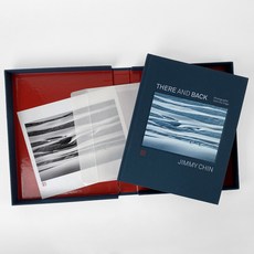 (英文圖書) There and Back (Deluxe Signed Edition): Photographs from the Edge 精裝版, Ten Speed Press, 英文