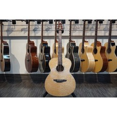 識樂音樂工作室 Long Zong 本 Ben2 木吉他, 詳見包裝