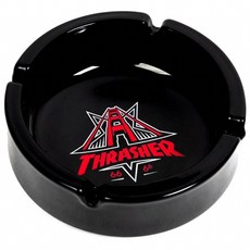 THRASHER Golden Gate 黑色煙灰缸，潮流時尚，簡約設計，易於清潔, 黑