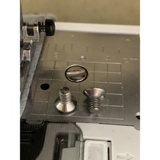 永昇縫紉 家用縫紉機針板螺絲, 銀色, 1個