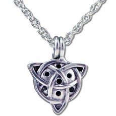 NATURE'S ALCHEMY 時尚愛心鍊條吊墜, 凱爾特人