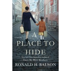 (英文圖書) A Place to Hide 平裝版, St. Martin's Griffin, 英文
