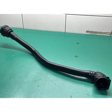 【Leo1108雙B零件專賣店】W117/W156/W246副水桶水管[2465010058]，優質耐用，引擎冷卻系統零件, 賓士, 2465010058