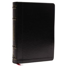 Nkjv Chronological Study Bible Leathersoft Black Comfort Print: Holy Bible New King James Version Imitation Leather, Thomas Nelson, 英文, 人造皮革