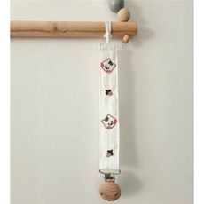 安撫奶嘴防掉鏈, 松果松鼠奶嘴夾