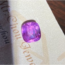 天然粉紅色藍寶石 5.1克拉