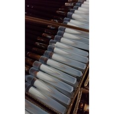 如意毛筆, 如意中