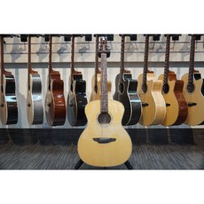 識樂音樂工作室 Long Zong 本 Ben1 彩虹木吉他 兒童入門款 輕巧易攜帶 安全環保材質, 詳見包裝