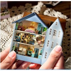 大旺小舖 DIY小屋墨攬莊園 袖珍屋娃娃屋材料包 生日結婚母親節禮物 實體店面, 附燈光