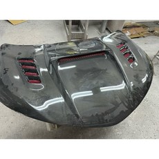 Toyota Altis 正碳纖維 開孔引擎蓋