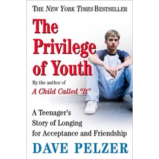 (英文圖書) The Privilege of Youth: A Teenager's Story of Longing for Acceptance and Friendship 平裝版, Plume Books, 英文