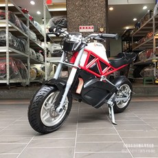 Razor RSF650 迷你機車/街車/越野車 (甩尾車)