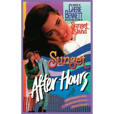 (英文圖書)Sunset After Hours 平裝版, Splash, 英文