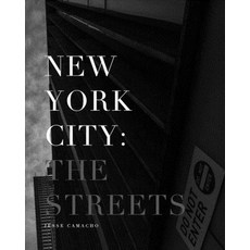 New York City 平裝版, Blurb, 英文