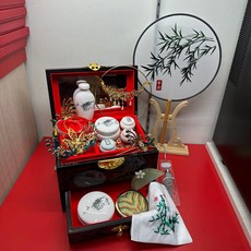 百麗的店 拜媽祖娘娘等女神胭脂水粉拜拜用品套組，祈福納祥，展現虔誠心意