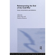 (英文圖書) Reinterpreting the End of the Cold War: Issues Interpretations Periodizations 精裝版, Routledge, 英文