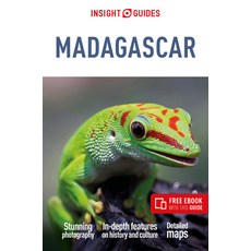 (英文圖書) Insight Guides Madagascar: Travel Guide with Free eBook 平裝版, 英文