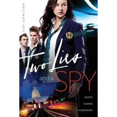 (英文圖書)Two Lies and a Spy 平裝版, Simon & Schuster Books for ..., 英文