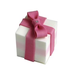 蛋糕香皂禮盒 粉紅緞帶 手工皂 香皂 禮盒 送禮 情人節 生日, 粉紅色, 1個