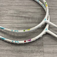 VICTOR 勝利 TK-R 中階進攻羽球拍, 1個, 白色