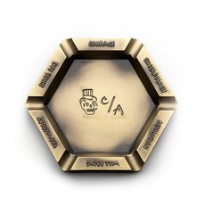 CABRON OG骷髏頭Logo菸灰缸，青銅色復古質感，六邊形穩固設計，個性品味展現, 古銅