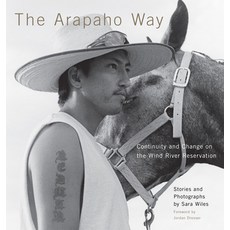 (英文圖書) The Arapaho Way: Continuity and Change on the Wind River Reservation 精裝版, University of Oklahoma Press, 英文