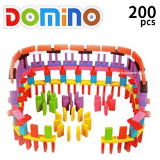 鑫 200片 多米諾骨牌 10色 木製骨牌 多米諾積木 彩色多米諾骨牌 桌遊 益智遊戲, 一盒
