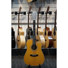 識樂音樂工作室 享彈 Playenjoy 吉他 so DCY 兒童音樂啟蒙樂器, 詳見包裝