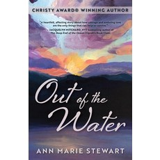 (英文圖書) Out of the Water 平裝版, Hidden Shelf Publishing House, 英文