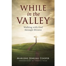 (英文圖書) While In The Valley: A 90-Day Weight Loss Devotional 平裝版, Songs of Judah Publishing, LLC, 英文