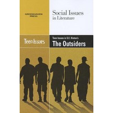 (英文圖書)Teen Issues in S.E. Hinton's the Outsiders 平裝版, Greenhaven Publishing, 英文