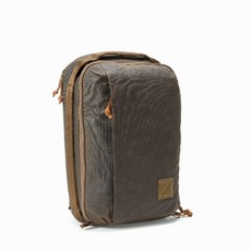 EVERGOODS CIVIC Panel Loader 打蠟帆布旅遊冒險包，多功能收納輕量化設計, 棕色