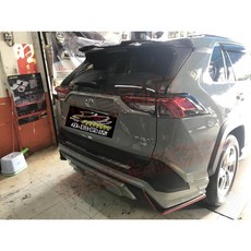 Toyota RAV4 5代 (2019-2023) RF惡魔尾翼 (車色版/卡夢版), 車色版/卡夢版