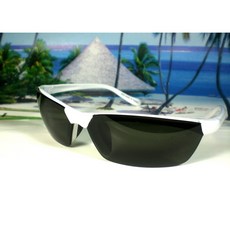 經緯度鐘錶 兒童偏光太陽眼鏡超低特價 寶麗來偏光鏡片 孩童戶外保護眼睛 小型運動款 保護眼睛【 超低價200】2026