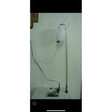 永昇縫紉 工業用熨斗水桶吊架，高度可調節，堅固耐用，節省空間，適用於各種工業熨斗, 1個