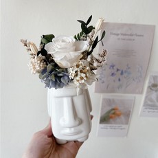 摩艾石像永生花桌花：獨特造型花器，辦公室療癒擺飾，精選乾燥花材，送禮推薦, 白色