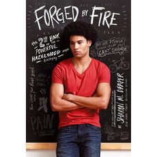 (英文圖書)Forged by Fire 平裝版, Atheneum Books for Young Re..., 英文