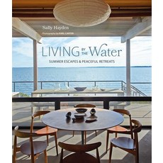 (英文圖書) Living by the Water: Summer Escapes and Peaceful Retreats 精裝版, Ryland Peters & Small, 英文