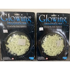 玩具兄妹 4M螢光字母貼片，立體夜光壁貼，兒童房裝飾，絕版現貨, 螢光