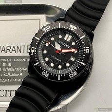 CITIZEN 機械錶 CI00013 44mm 圓形精鋼錶殼 中三針顯示 矽膠錶帶